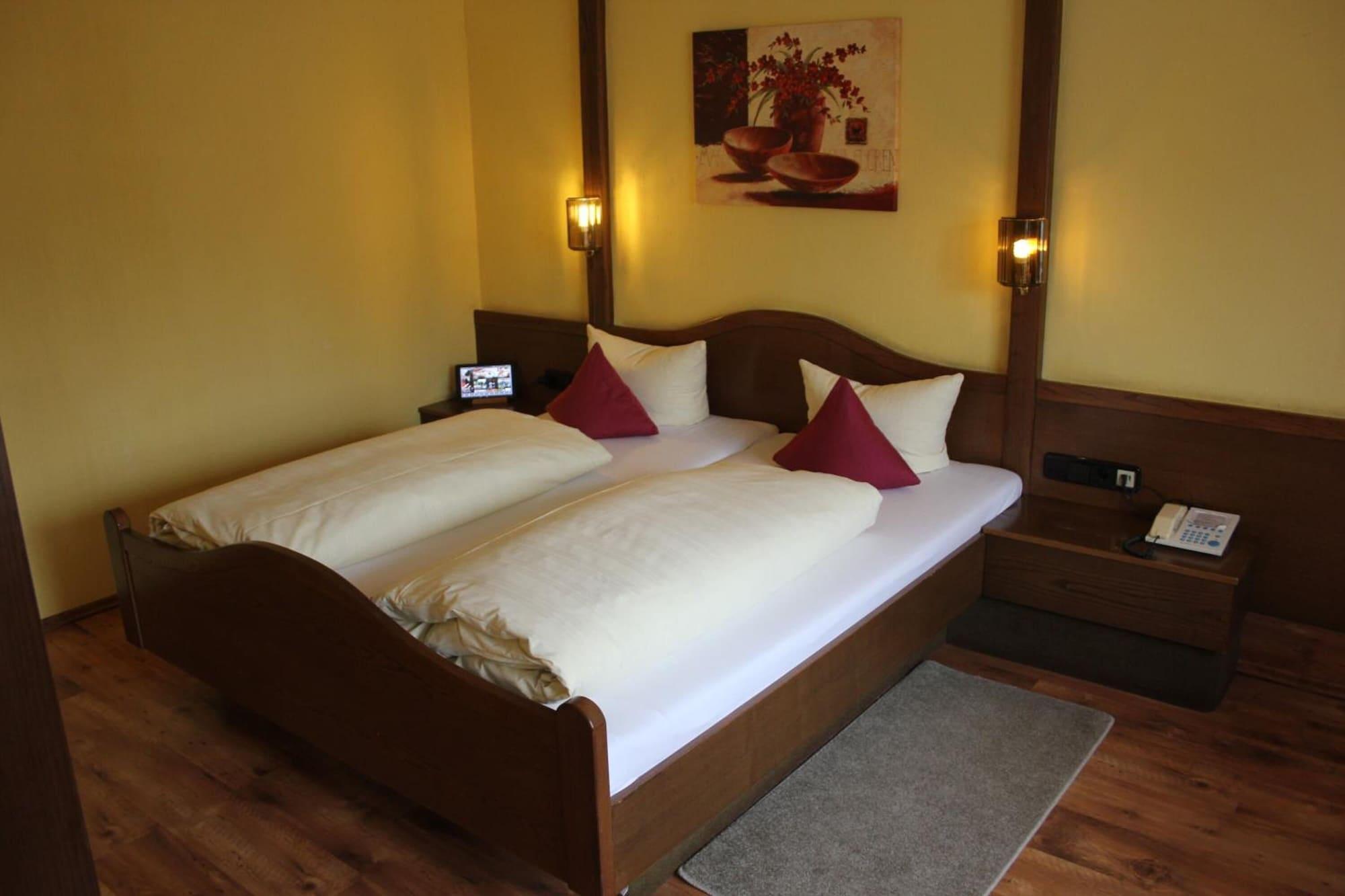 Hotel Lamm Remshalden Esterno foto