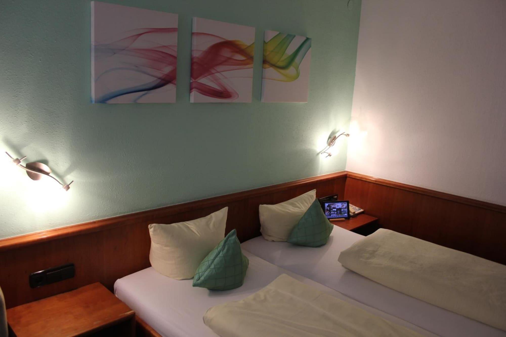 Hotel Lamm Remshalden Esterno foto