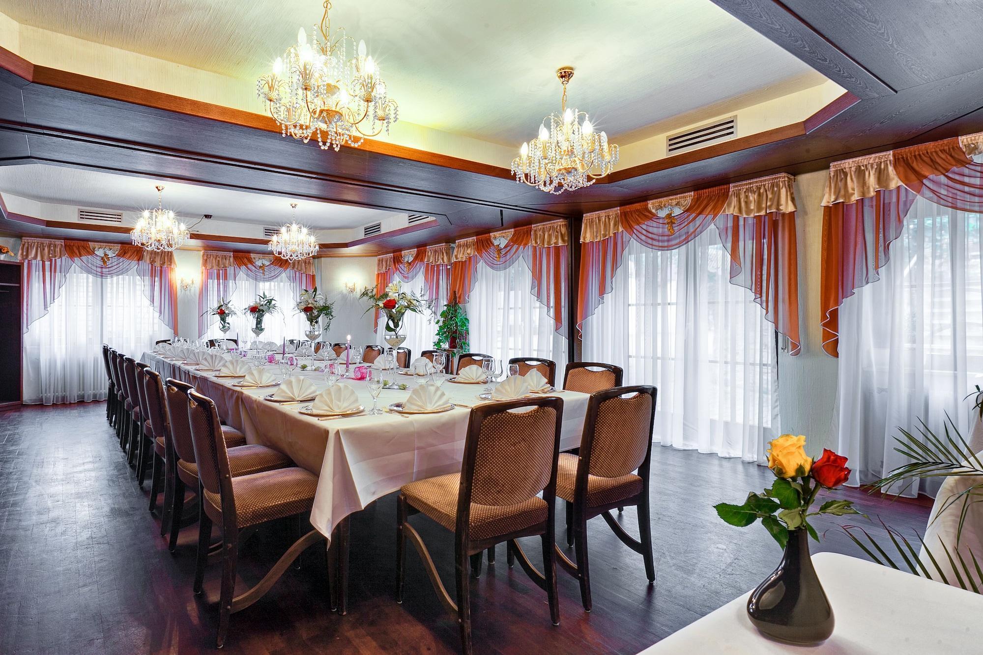 Hotel Lamm Remshalden Esterno foto
