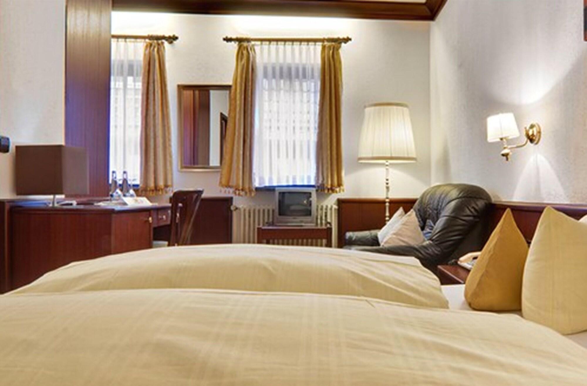 Hotel Lamm Remshalden Esterno foto
